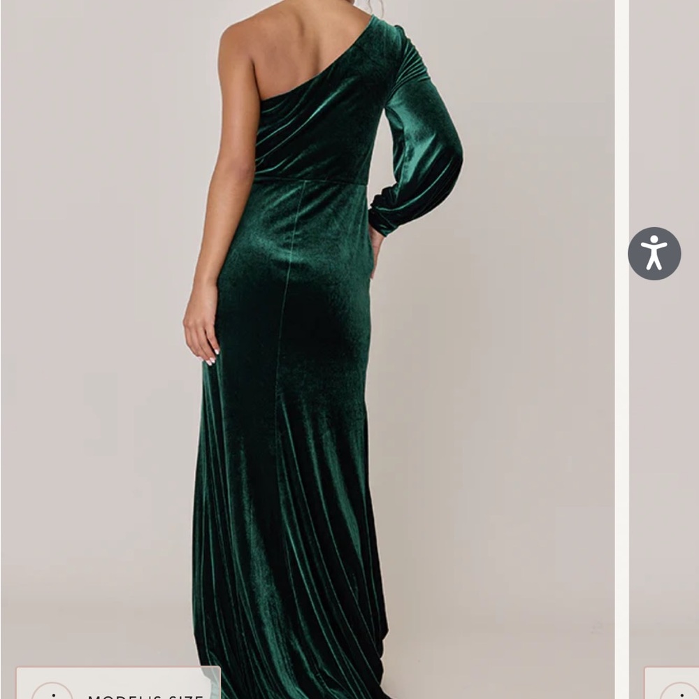 Revelry One-Shoulder Velvet Maxi Dress in Emerald Green